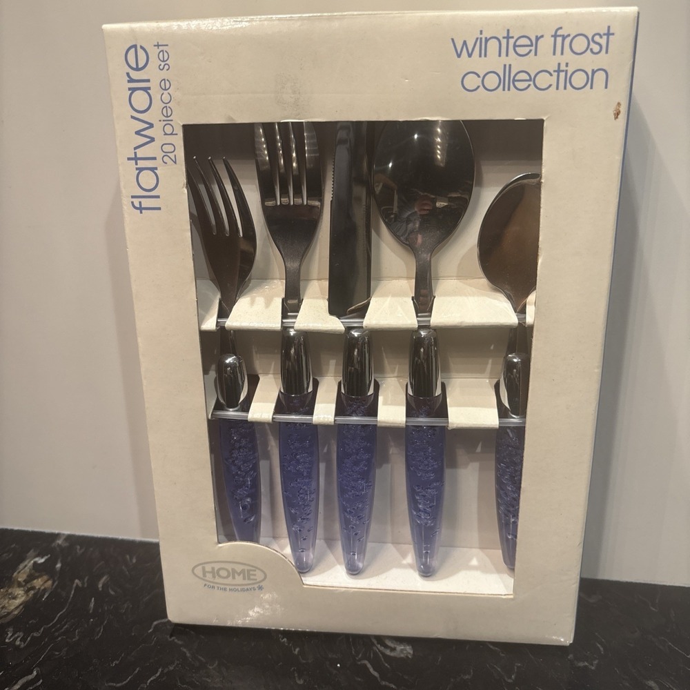 VTG 2001 Winter Frost Collection 20pcs Flatware Target Home For The Holidays NEW